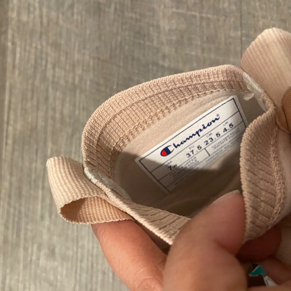 Champion Rally Women’s Size 7 - Picture 8 of 8